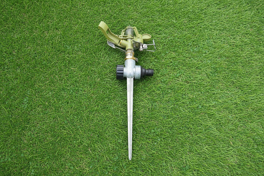 Metal Impulse Sprinkler with Ground Spike